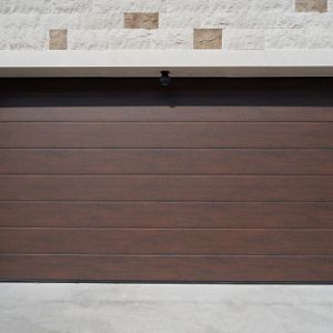 segmentowa brama garażowa